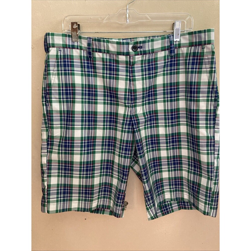 Izod Golf Shorts Plaid Athletic Flat Front Mens Size 36 Blue Green White Golfing